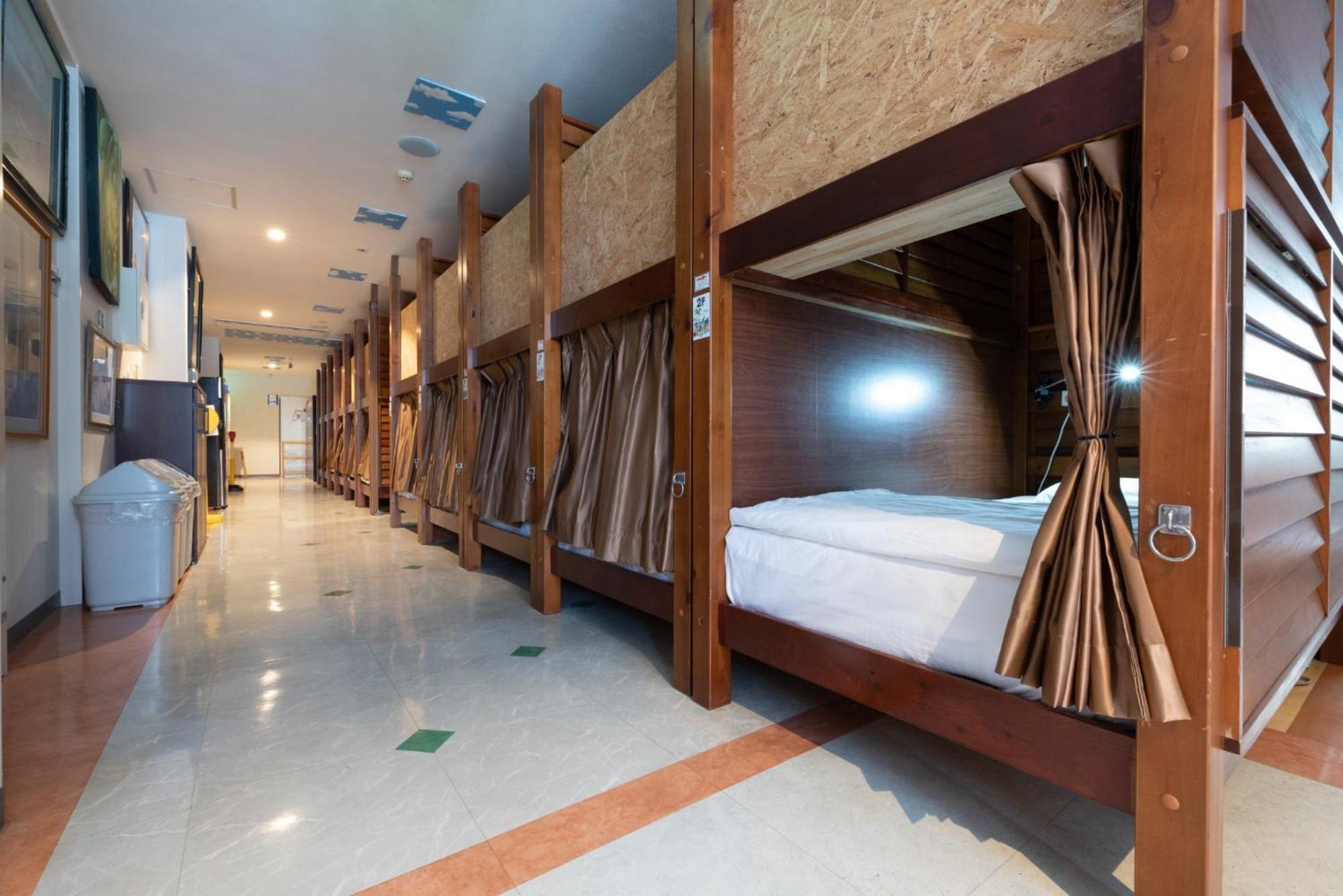 Okinawa Guest House Grand Naha - Vacation Stay 50054V ภายนอก รูปภาพ
